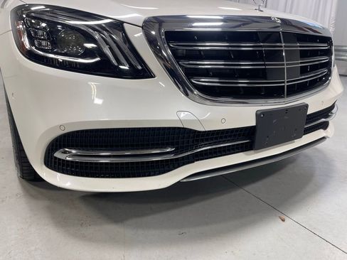 Certified 2020 Mercedes-Benz S 560 4MATIC Sedan image 11