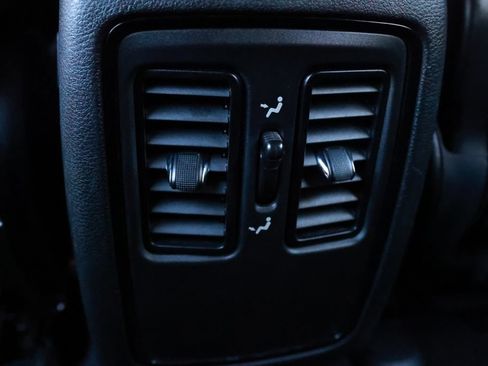 Used 2023 Dodge Durango GT RWD image 41