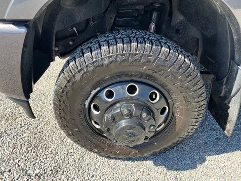 Used 2020 RAM 3500 Laramie image 13