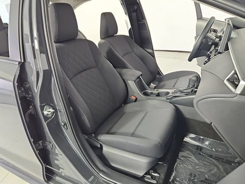Used 2024 Toyota Corolla LE w/ LE Convenience Package FWD image 18