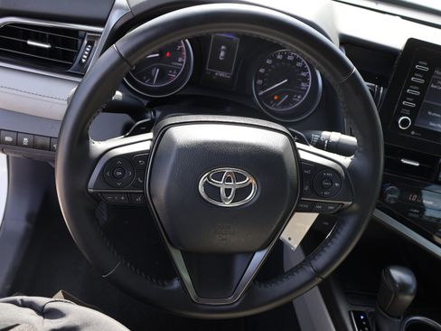 Used 2023 Toyota Camry SE FWD image 32