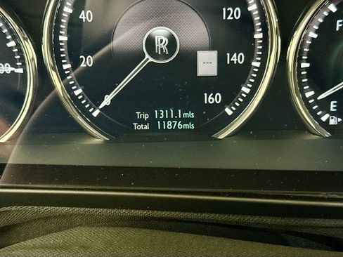 Used 2022 Rolls-Royce Ghost image 12