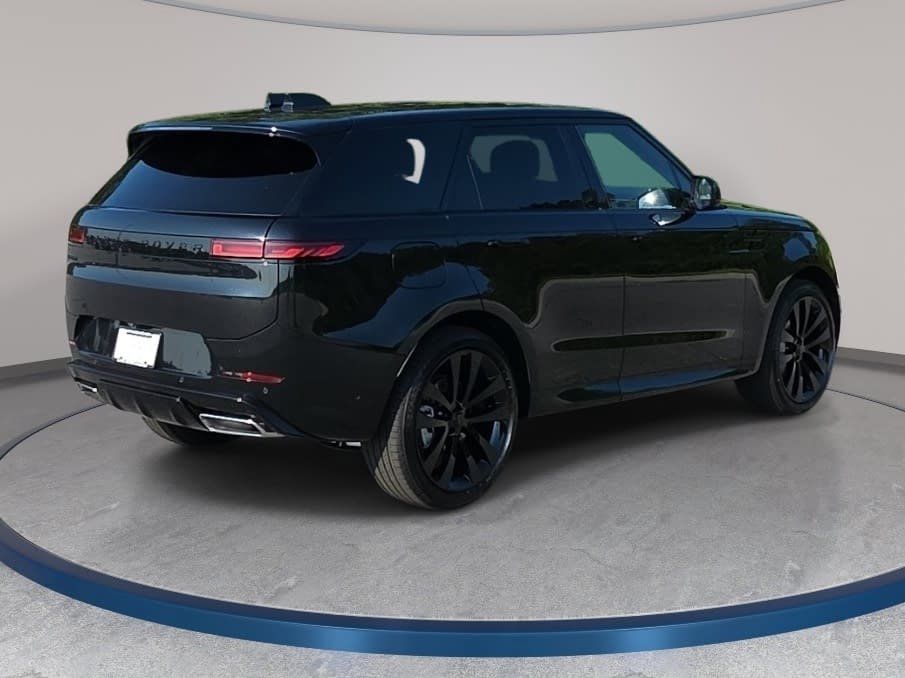 New 2027 Land Rover Range Rover Sport Dynamic SE AWD/4WD image 5