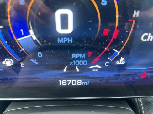 Certified 2025 Chevrolet Equinox LT AWD/4WD image 16