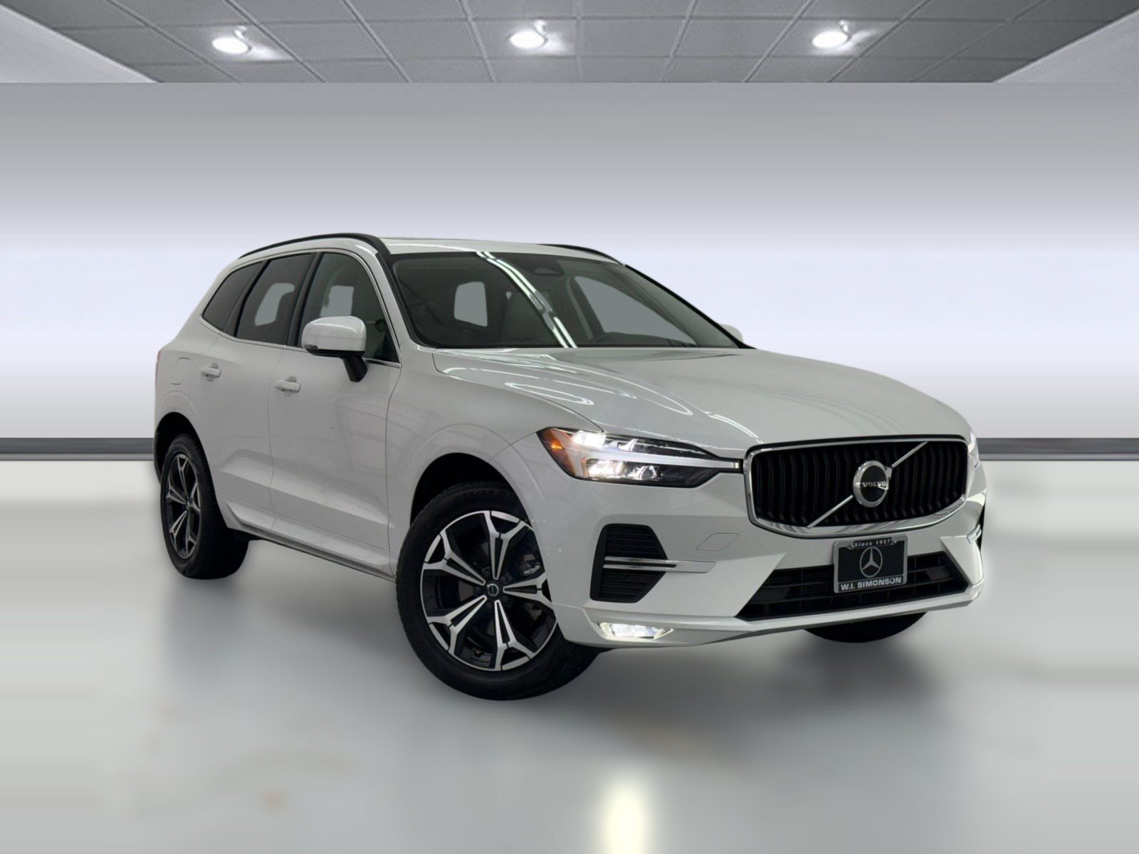 Used 2022 Volvo XC60 B5 Momentum FWD image 6
