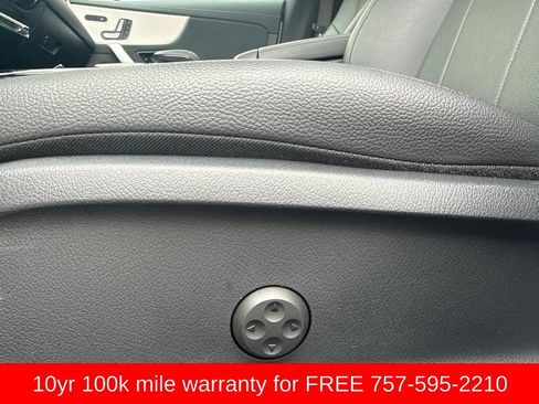 Used 2023 Mercedes-Benz CLA 250 4MATIC w/ Premium Package image 10