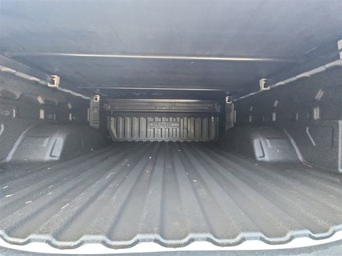 Certified 2023 GMC Sierra 1500 SLT w/ SLT Premium Package image 25