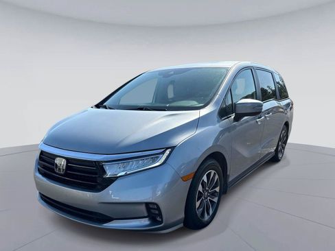 Certified 2024 Honda Odyssey EX-L image 8