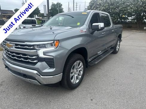 Used 2026 Chevrolet Silverado 1500 LTZ AWD/4WD image 10