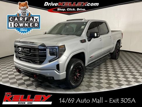 Used 2022 GMC Sierra 1500 AT4 AWD/4WD image 1