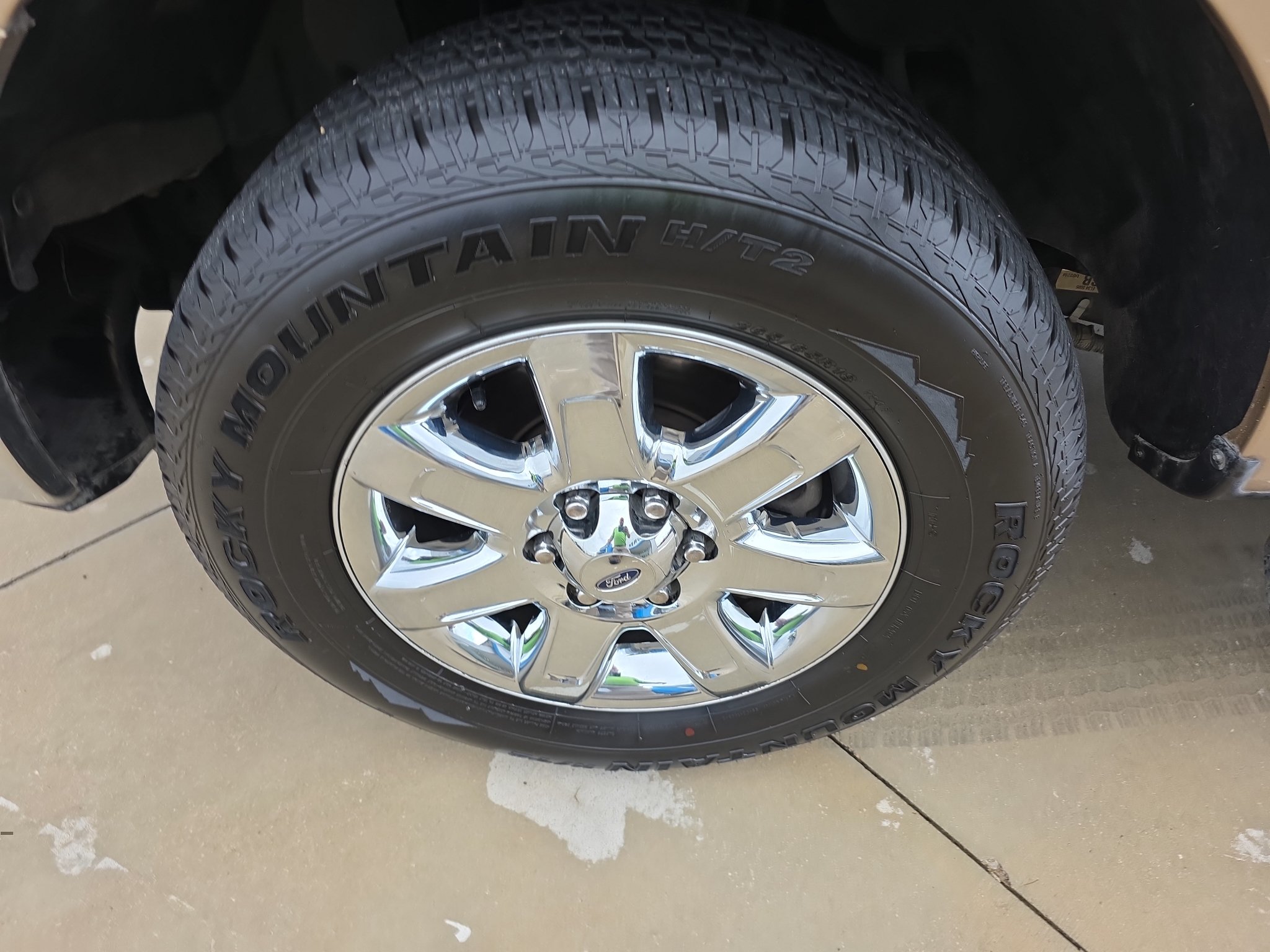 Used 2014 Ford F150 XLT w/ Equipment Group 302A Luxury RWD image 5