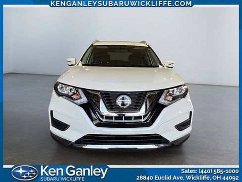 Used 2018 Nissan Rogue SV AWD/4WD image 8