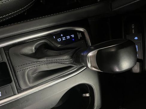 Used 2020 Hyundai Santa Fe SEL image 21