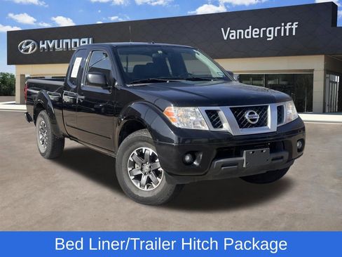 Used 2018 Nissan Frontier Desert Runner image 1