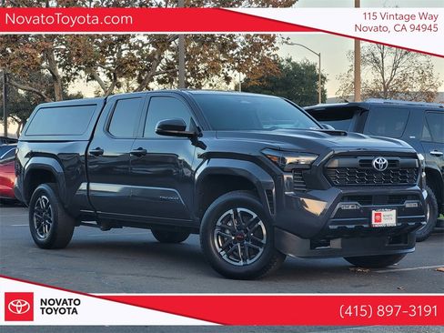 Used 2024 Toyota Tacoma TRD Sport image 1