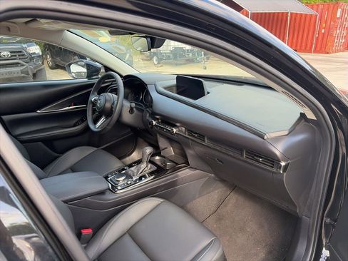 Used 2024 MAZDA CX-30 AWD 2.5 S w/ Preferred Package image 12