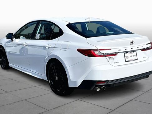 Certified 2025 Toyota Camry SE image 12