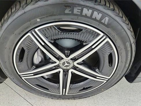 Used 2023 Mercedes-Benz EQE 500 4MATIC Sedan image 59