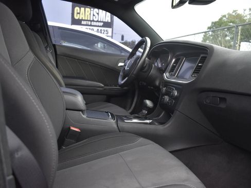 Used 2016 Dodge Charger SXT w/ Blacktop Package RWD image 20