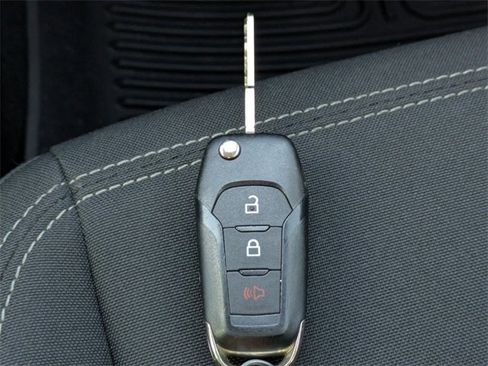 Used 2022 Ford Ranger XLT w/ Equipment Group 301A Mid image 31