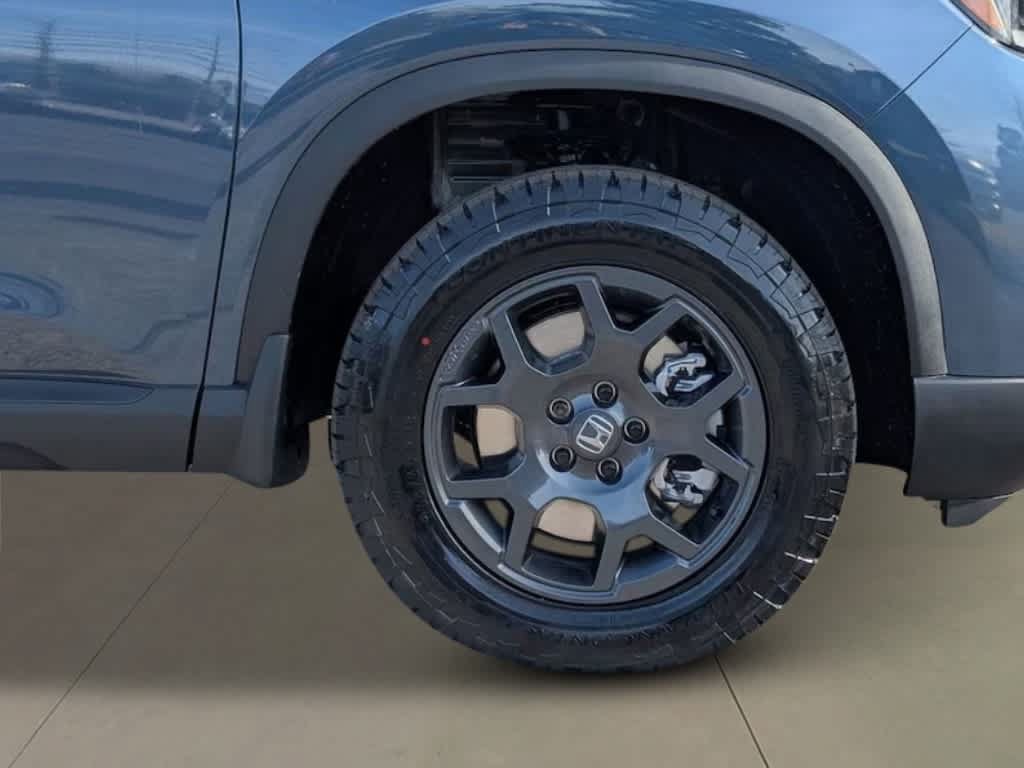 New 2026 Honda Pilot TrailSport image 9