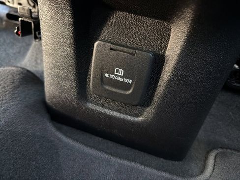 Used 2019 GMC Terrain Denali w/ Advanced Safety Package image 27