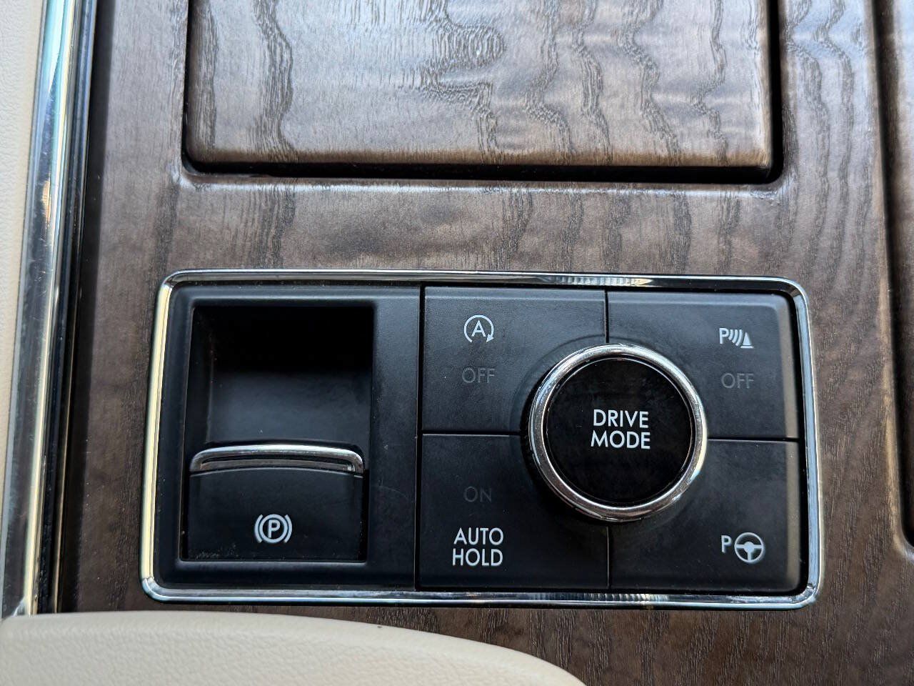 Used 2021 Lincoln Navigator Reserve w/ Luxury Package AWD/4WD image 40