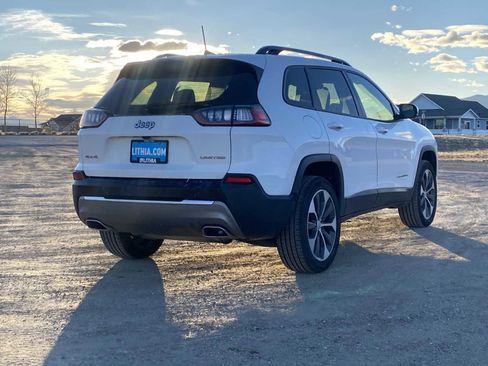 Certified 2022 Jeep Cherokee Limited w/ Elite Package image 14