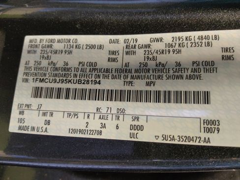 Used 2019 Ford Escape Titanium AWD/4WD image 33