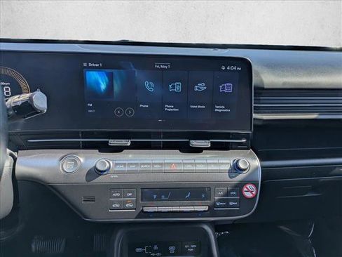 Used 2024 Hyundai Kona SEL FWD image 14