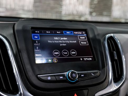 Used 2020 Chevrolet Equinox LT FWD image 30
