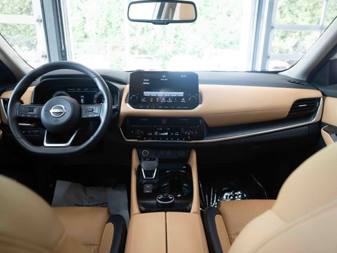 Used 2023 Nissan Rogue Platinum w/ Platinum Premium Package AWD/4WD image 20