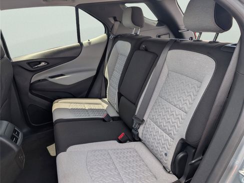 Used 2023 Chevrolet Equinox LT FWD image 24
