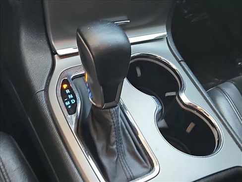 Used 2018 Jeep Grand Cherokee Altitude AWD/4WD image 17