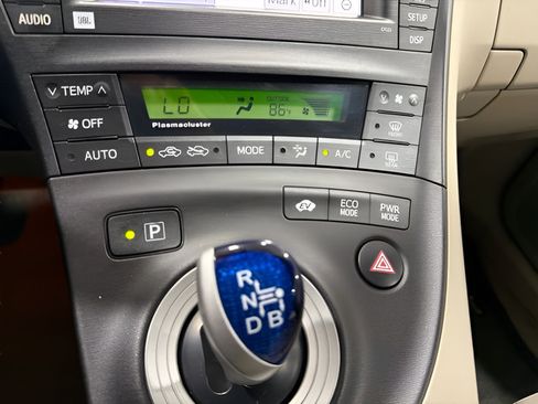 Used 2010 Toyota Prius One FWD image 22