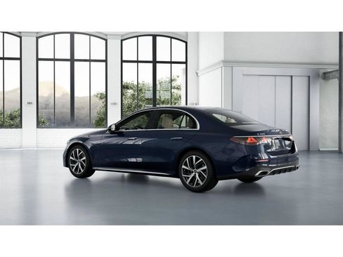 New 2027 Mercedes-Benz E 350 4MATIC Sedan image 30