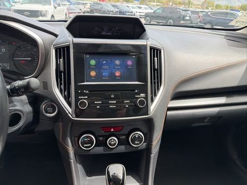 Used 2020 Subaru Crosstrek 2.0i Premium w/ Moonroof Package 2 AWD/4WD image 15