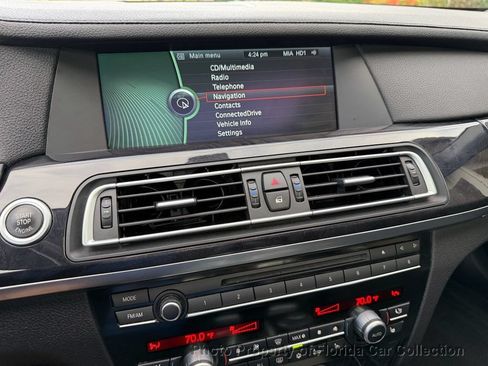 Used 2011 BMW 750i RWD image 59