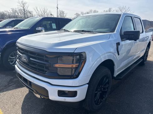 New 2026 Ford F150 XLT w/ Equipment Group 302A MID AWD/4WD image 2