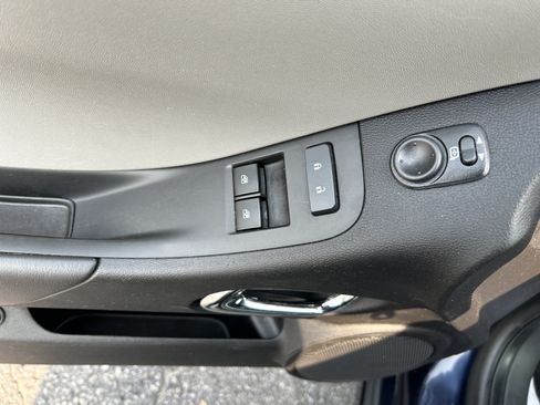 Used 2015 Chevrolet Camaro LS RWD image 10