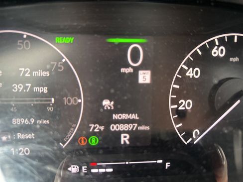 Used 2025 Honda Civic Sport image 11