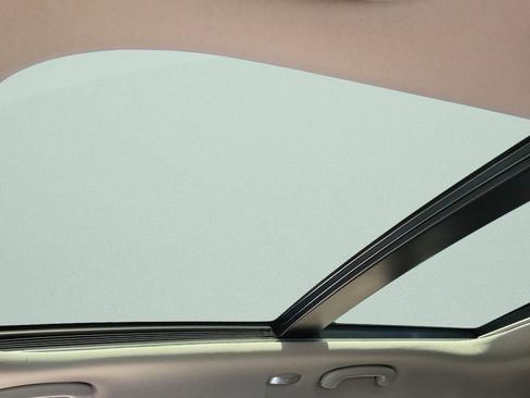 Used 2019 Kia Soul + w/ Primo Package FWD image 17