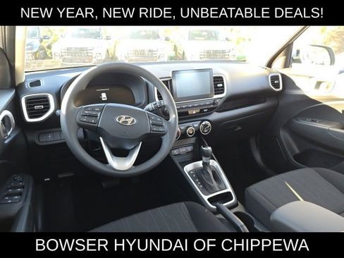 New 2026 Hyundai Venue SE image 6