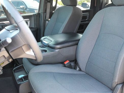 Used 2024 RAM 1500 Warlock AWD/4WD image 5