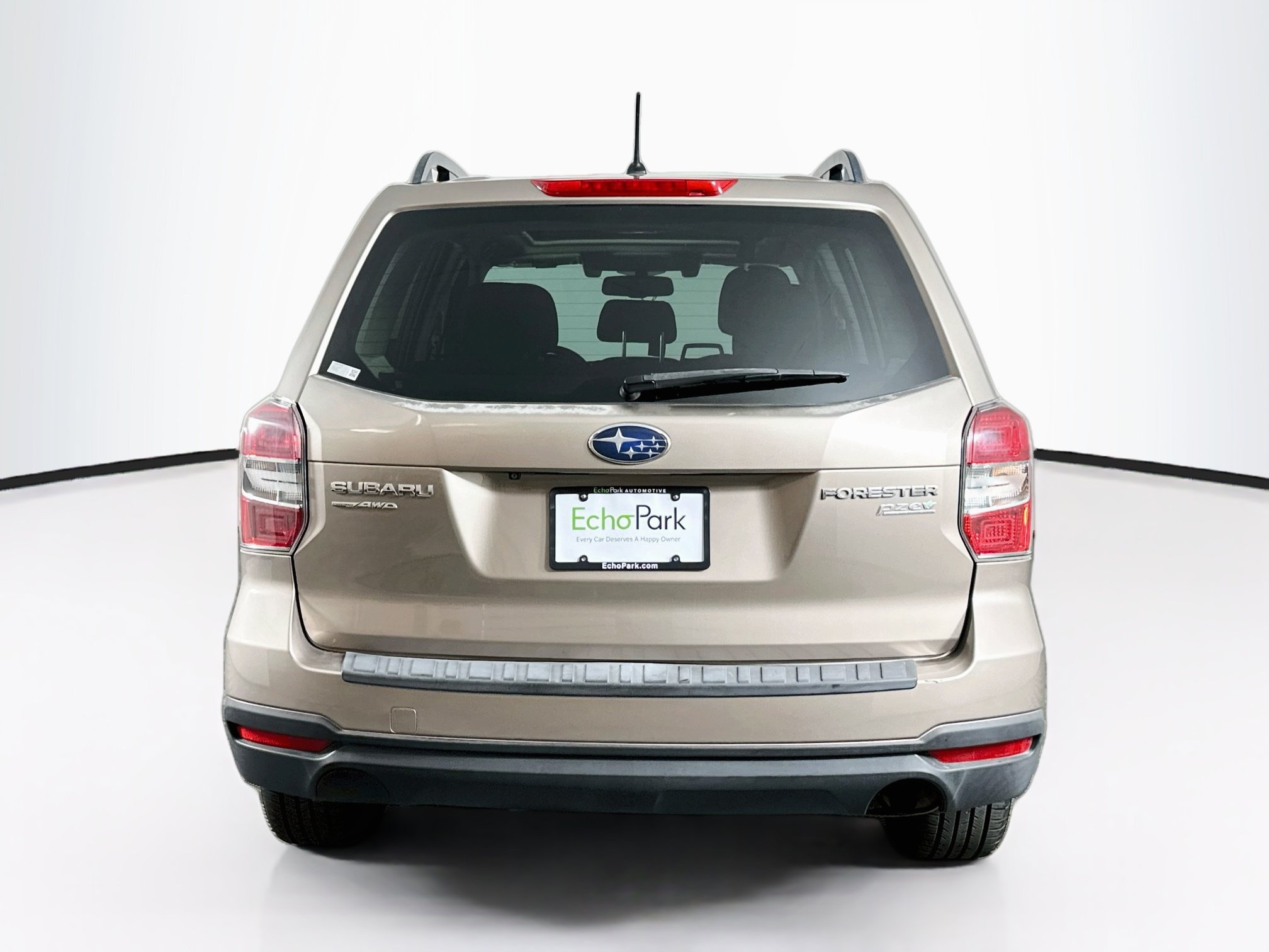 Used 2015 Subaru Forester 2.5i Premium AWD/4WD image 7