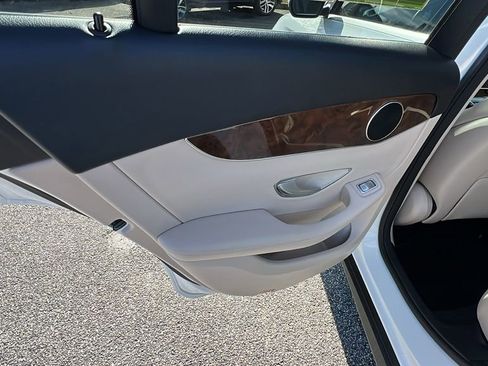 Used 2017 Mercedes-Benz GLC 300 image 20