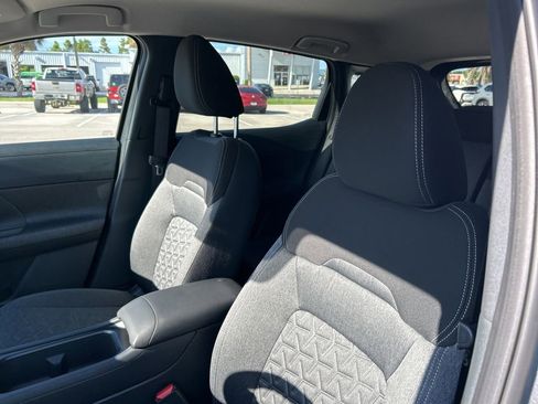 New 2026 Nissan Kicks SV image 14