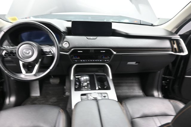 Certified 2024 MAZDA CX-90 Plug-In Hybrid w/ Preferred AWD/4WD image 28