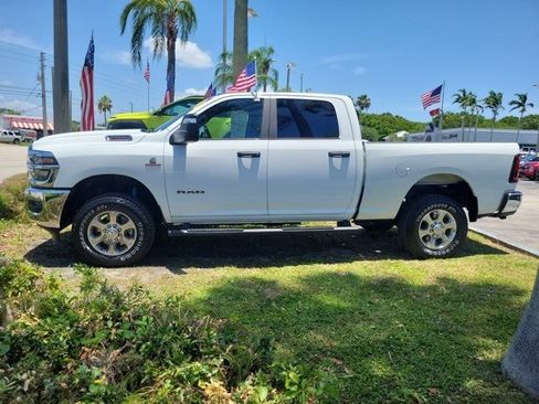 Certified 2025 RAM 2500 Big Horn AWD/4WD image 4
