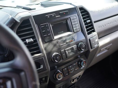 Used 2019 Ford F450 XL w/ XL Value Package RWD image 15